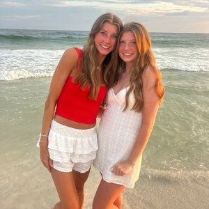 Meet your Posher, Christie